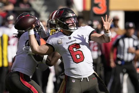 Perfect Brock Purdy throws 3 TD passes to lead the 49ers past the Bucs 27-14